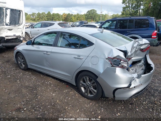 Hyundai Elantra Value Edition 2018 5NPD84LF3JH375662 Image 14