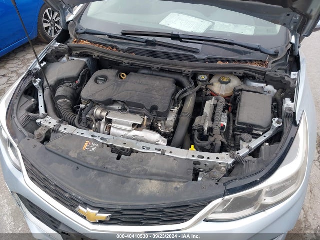 Chevrolet Cruze Ls Auto 2018 1G1BC5SM4J7227125 Image 10