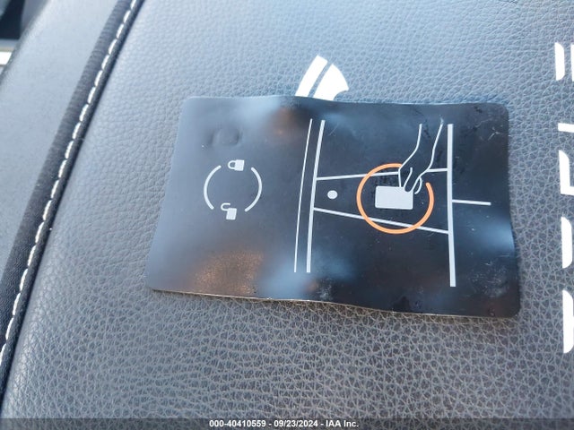 2022 TESLA MODEL 3 5YJ3E1EB6NF289196 Photo 10