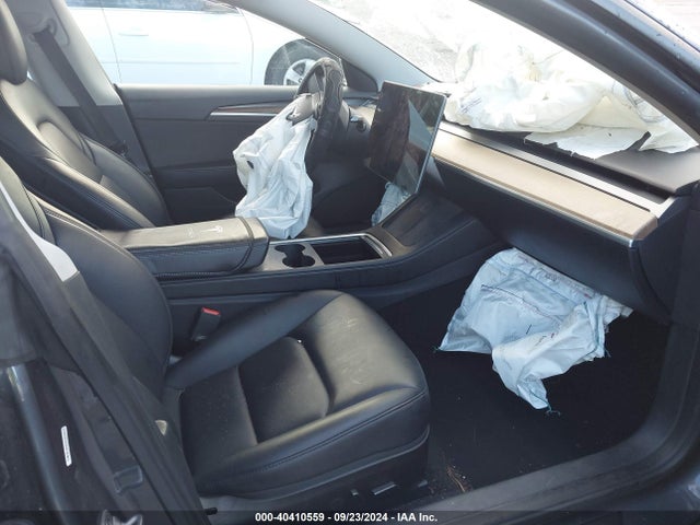 2022 TESLA MODEL 3 5YJ3E1EB6NF289196 Photo 4