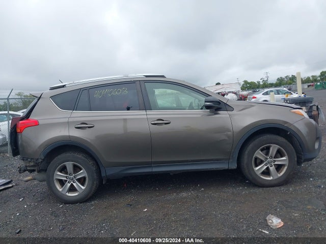 Toyota Rav4 Xle 2015 JTMRFREV6FD151554 Image 14