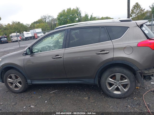 Toyota Rav4 Xle 2015 JTMRFREV6FD151554 Image 15