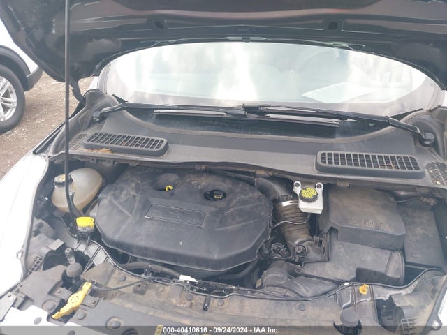 Ford ESCAPE SE 2017 1FMCU0G90HUE64346 Image 10