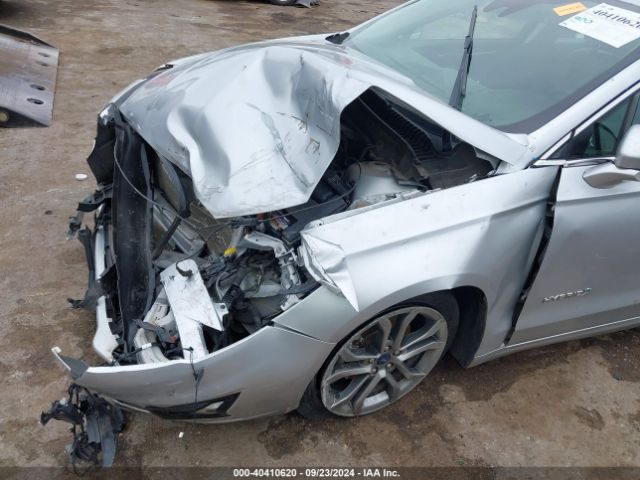 3FA6P0RU2KR181932 Ford Fusion Hybrid Titanium