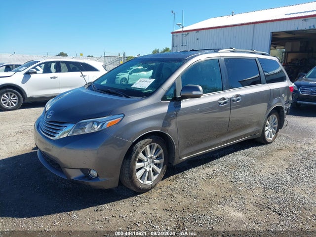 5TDDZ3DCXHS156858 Toyota Sienna Limited Premium 7 Passenger