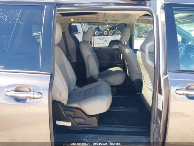 5TDDZ3DCXHS156858 Toyota Sienna Limited Premium 7 Passenger