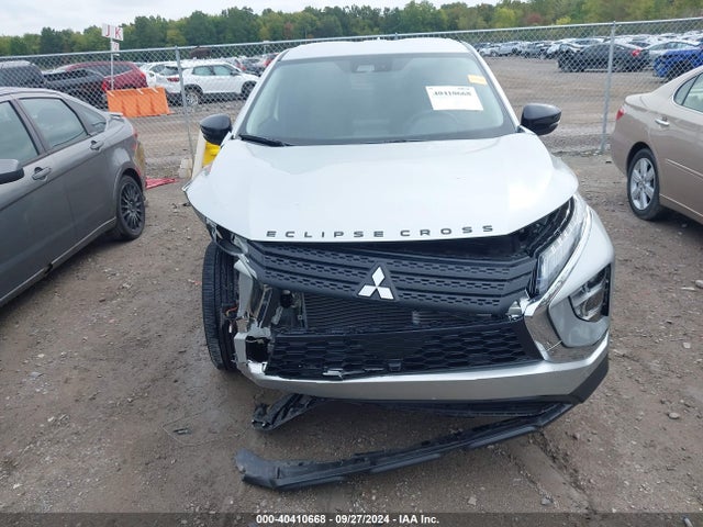 JA4ATVAA8PZ048278 Mitsubishi Eclipse Cross Le S-awc