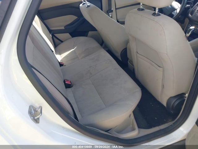 Ford FOCUS SE 2015 1FADP3F26FL296064 Image 8