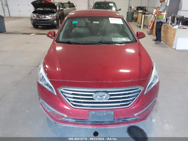 Hyundai SONATA SE 2015 5NPE24AF1FH202464 Image 12