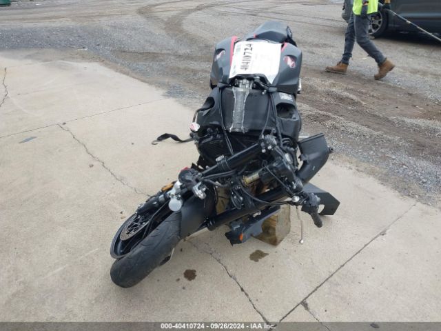 2017 HONDA CBR1000 JH2SC7754HK000181 Photo 4