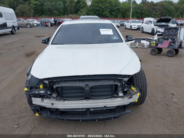 WBA5A7C59GG643223 BMW 528i Xdrive
