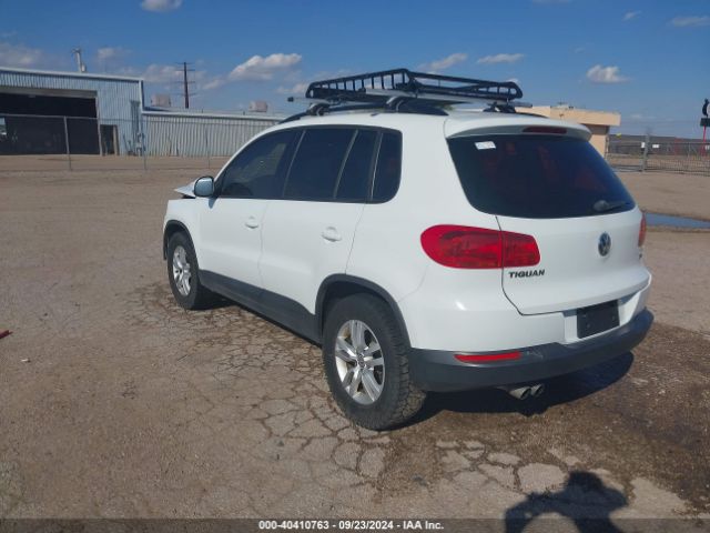 WVGBV7AX8GW552301 Volkswagen TIGUAN S