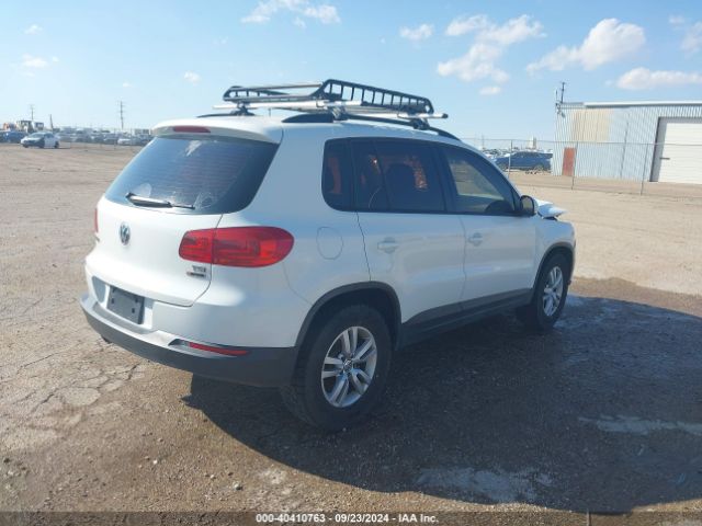 WVGBV7AX8GW552301 Volkswagen TIGUAN S