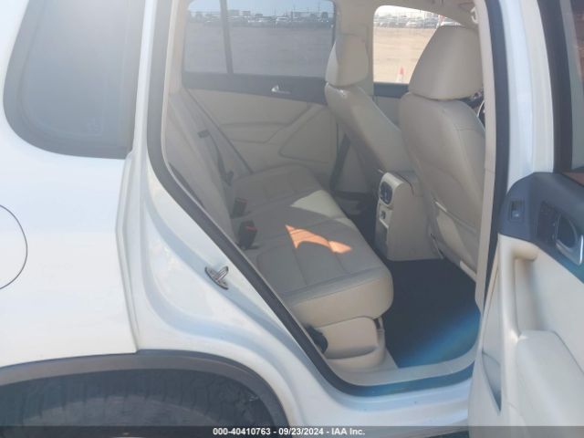 WVGBV7AX8GW552301 Volkswagen TIGUAN S