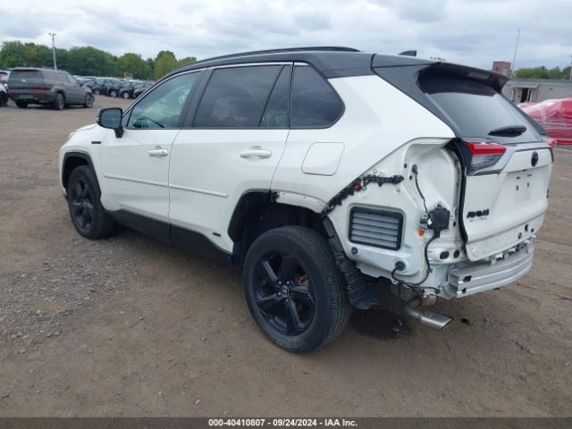 2021 TOYOTA RAV4 HYBRID 4T3E6RFV0MU062317 Photo 2