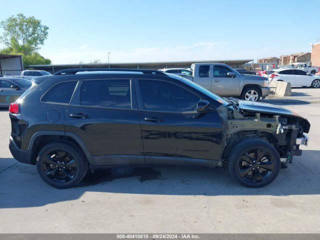 1C4PJLCB7GW125479 Jeep Cherokee Altitude