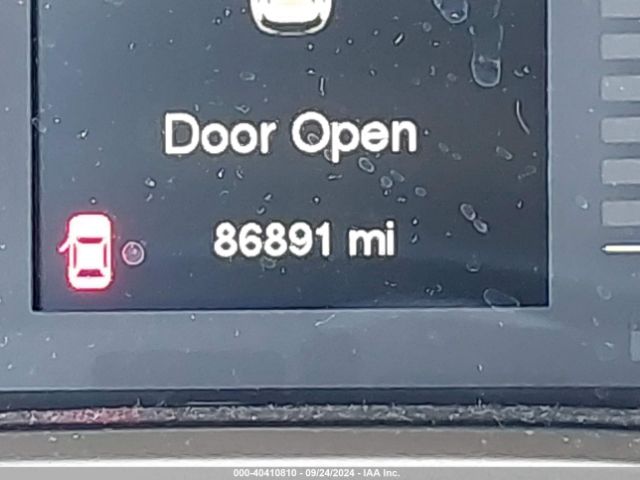 1C4PJLCB7GW125479 Jeep Cherokee Altitude