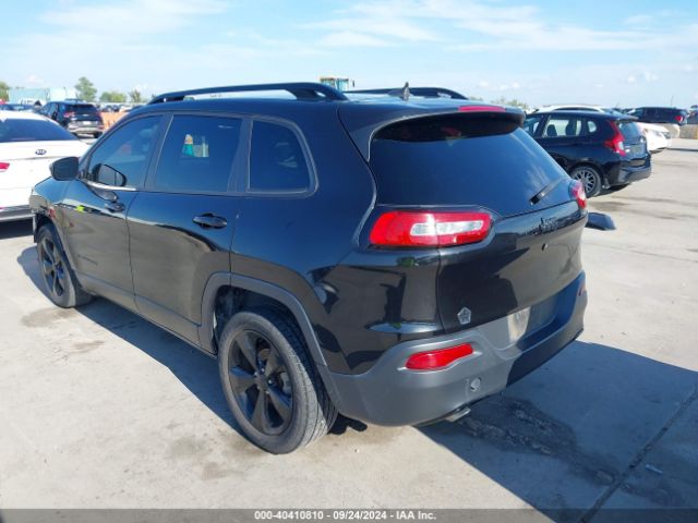 1C4PJLCB7GW125479 Jeep Cherokee Altitude