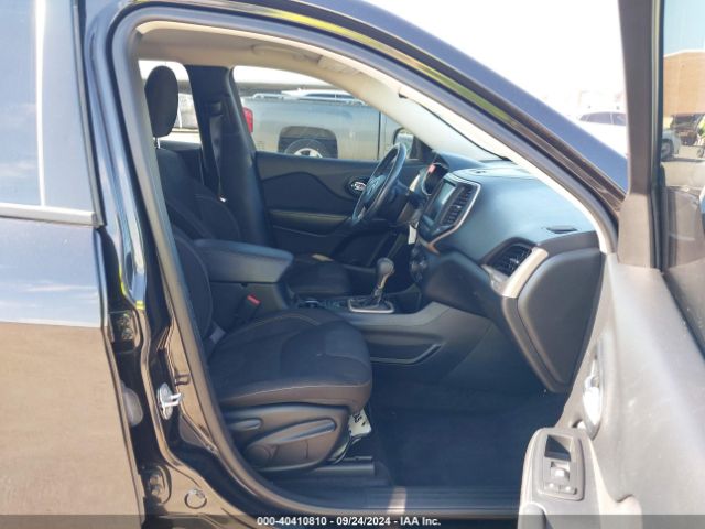 1C4PJLCB7GW125479 Jeep Cherokee Altitude