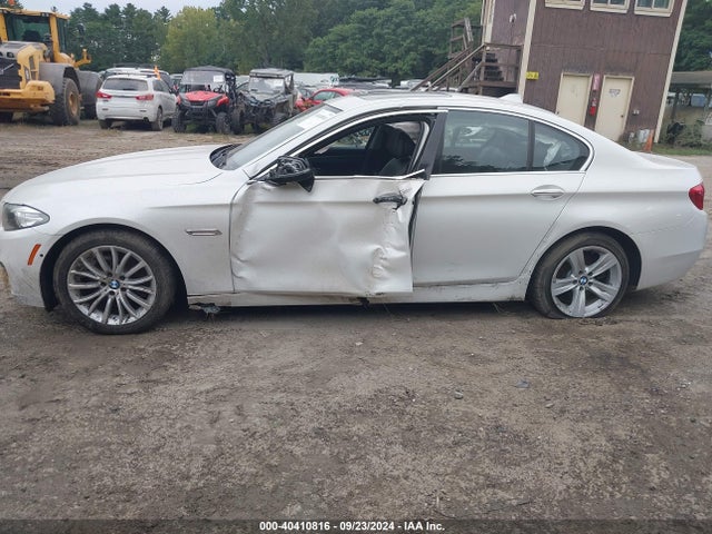BMW 528i Xdrive 2014 WBA5A7C5XED615588 Image 13