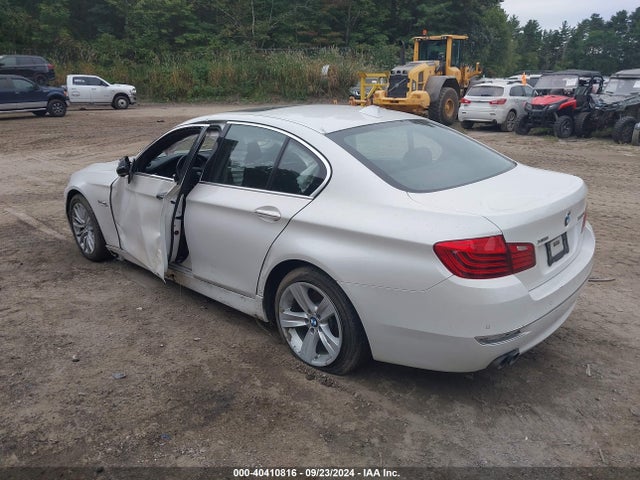 WBA5A7C5XED615588 BMW 528i Xdrive