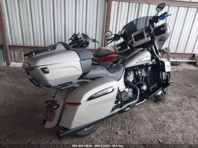 2022 INDIAN MOTORCYCLE CO. ROADMASTER 56KTKDBB4N3412578 Photo 3