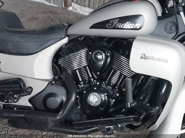 2022 INDIAN MOTORCYCLE CO. ROADMASTER 56KTKDBB4N3412578 Photo 7