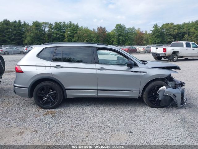 3VV8B7AXXRM024125 Volkswagen Tiguan 2.0t Se R-line Black/se Black