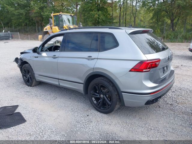 3VV8B7AXXRM024125 Volkswagen Tiguan 2.0t Se R-line Black/se Black