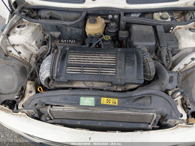 2005 MINI COOPER S WMWRE33495TD94709 Photo 9
