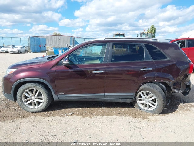 KIA SORENTO LX 2014 5XYKTCA65EG438857 Image 15
