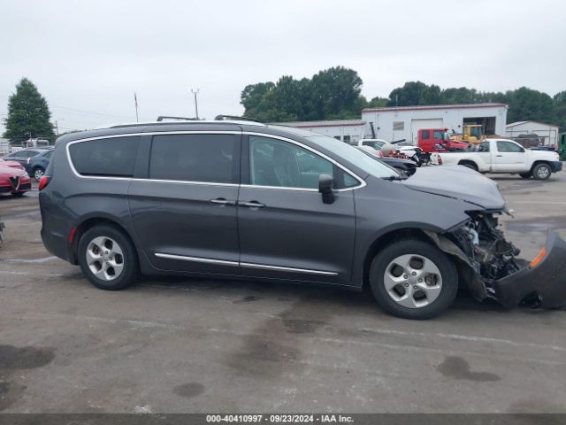 2C4RC1EG1HR722380 Chrysler Pacifica Touring-l Plus
