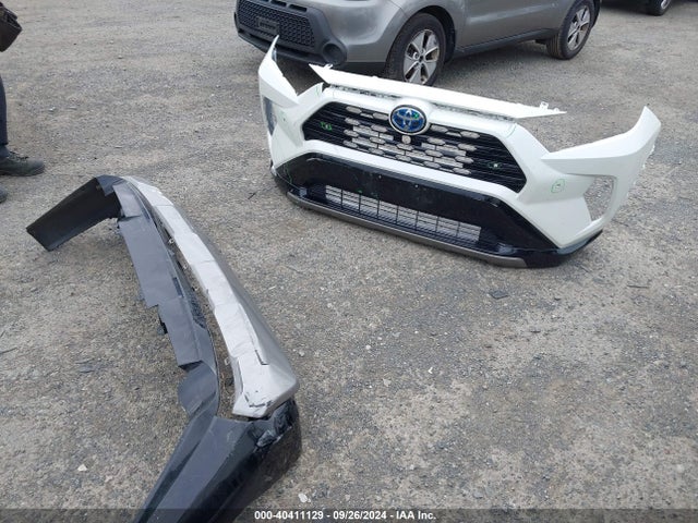 4T3E6RFV7NU084073 Toyota Rav4 Hybrid Xse