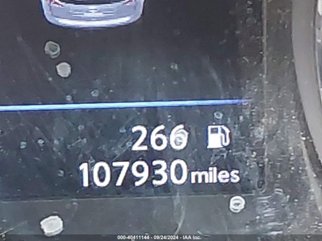 5N1AT2MT2JC757392 Nissan ROGUE SV