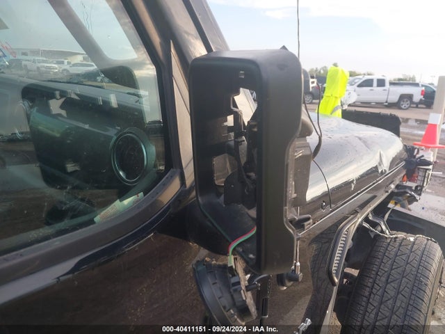 1C4HJXEN9MW525316 Jeep Wrangler Unlimited Sahara 4x4