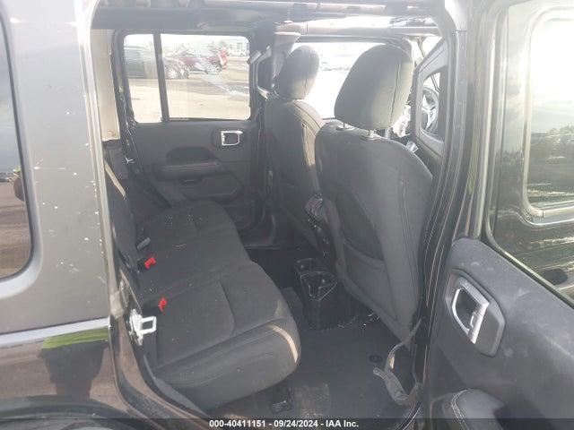 1C4HJXEN9MW525316 Jeep Wrangler Unlimited Sahara 4x4