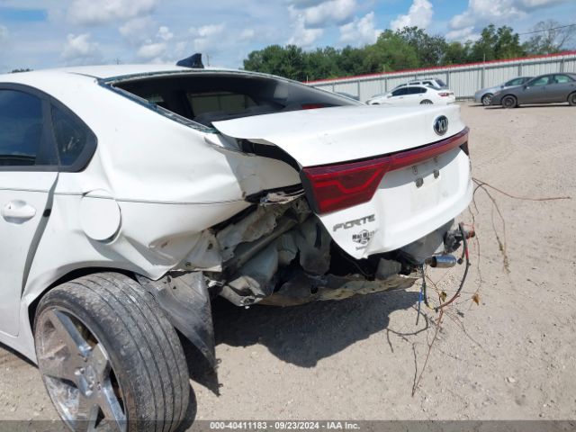 3KPF34AD2KE065873 KIA FORTE S