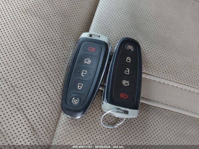 1LNHL9DK5EG602557 Lincoln MKS