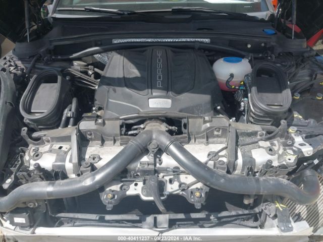 WP1AG2A59JLB62360 Porsche Macan Gts