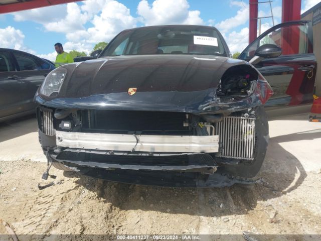 WP1AG2A59JLB62360 Porsche Macan Gts