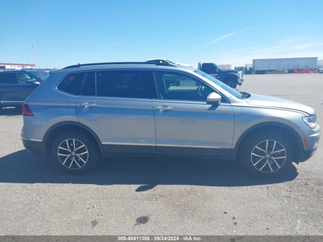 3VV2B7AX1MM031429 Volkswagen Tiguan 2.0t Se/2.0t Se R-line Black/2.0t Sel