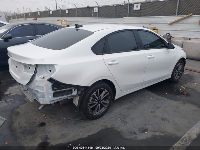 KIA Forte Lxs 2022 3KPF24AD4NE469135 Image 4