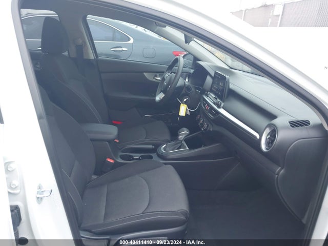 KIA Forte Lxs 2022 3KPF24AD4NE469135 Image 5