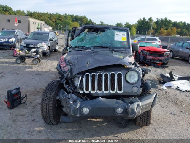 1C4HJWDG0JL929762 Jeep Wrangler Jk Unlimited Sport S 4x4