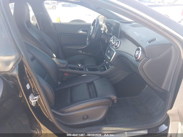 WDDSJ4EB2JN545022 Mercedes-Benz CLA 250