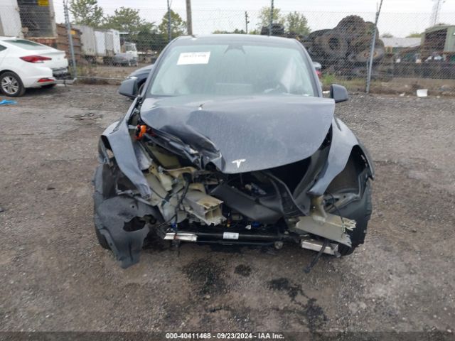 7SAYGDEE4PF764121 Tesla Model Y