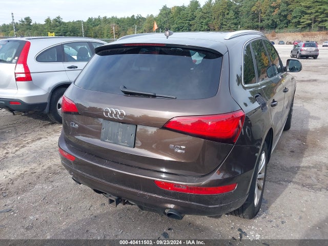 WA1LFAFP3EA087135 Audi Q5 2.0t Premium