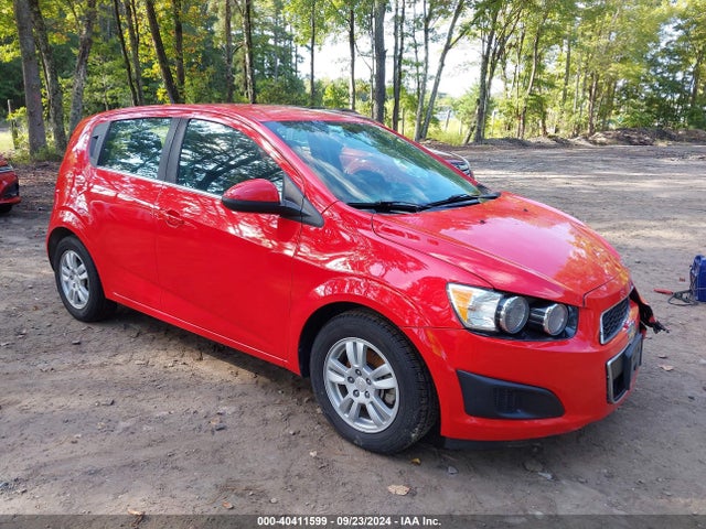 Chevrolet Sonic Lt Auto 2014 1G1JC6SH9E4231067 Image 1
