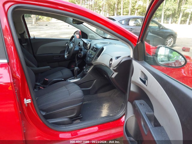 Chevrolet Sonic Lt Auto 2014 1G1JC6SH9E4231067 Image 5