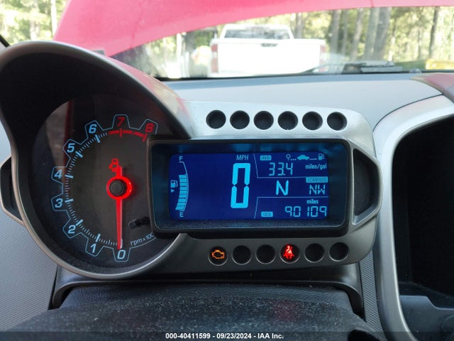 Chevrolet Sonic Lt Auto 2014 1G1JC6SH9E4231067 Image 7